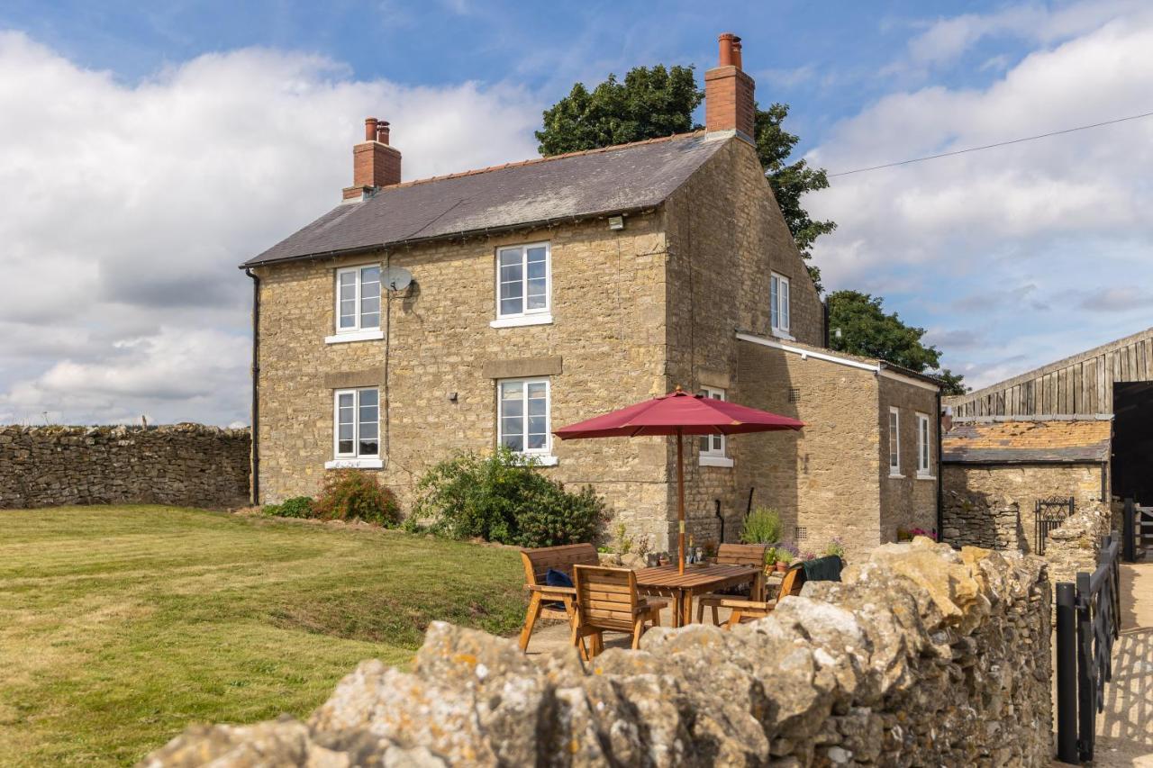 Luxury Farmhouse With Stunning Views And Hot Tub Ebberston Zewnętrze zdjęcie