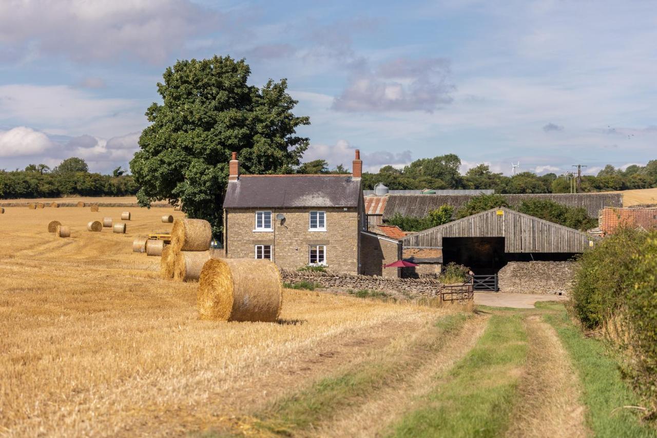 Luxury Farmhouse With Stunning Views And Hot Tub Ebberston Zewnętrze zdjęcie